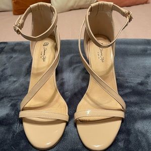 Crossover Strap Heel in Nude/ Cashew brand Diverse Style by Sydni Dion
